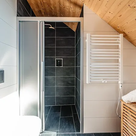 Brandlalm Almhuette Hochsitz Gundisch