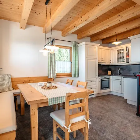 Brandlalm Almhuette Hochsitz *