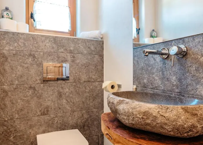 Brandlalm Almhuette Hochsitz *